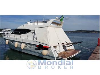 Azimut 36 fly