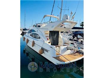 Azimut 42 Fly