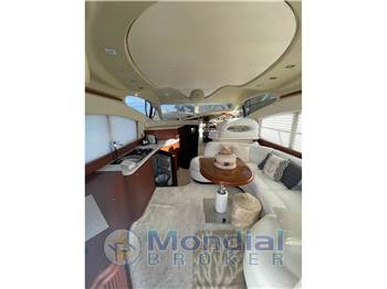 Azimut 42 Fly
