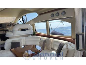 Azimut 42 Fly
