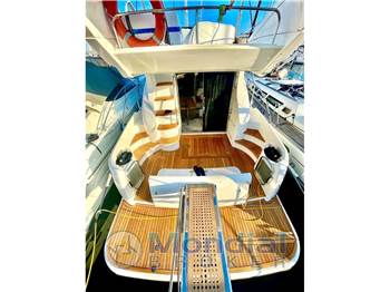 Azimut 42 Fly