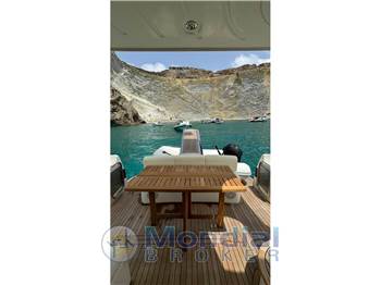 Azimut 42 Fly