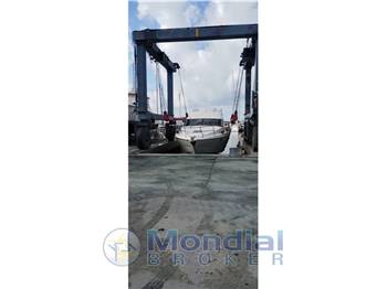 Azimut 36 Fly