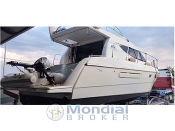 Azimut 36 Fly