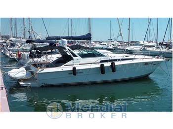 Sea Ray 390 Express Cruiser