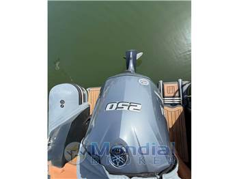 Capelli 800 Tempest