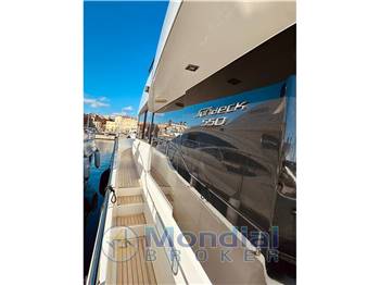 Sundeck Yachts 550