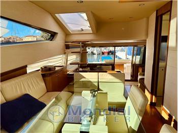 Ferretti 681 fly