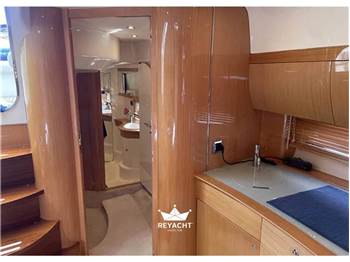 AZIMUT ATLANTIS 42 HT