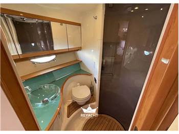 AZIMUT ATLANTIS 42 HT