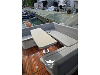 BENETEAU FLYER GRAN TURISMO 38