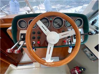 Riva Bertram 25 sport fisherman
