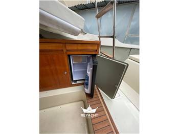 Riva Bertram 25 sport fisherman