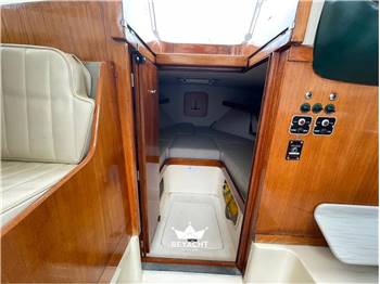 Riva Bertram 25 sport fisherman