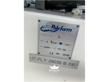 Polyform Fisherman Triakis C29