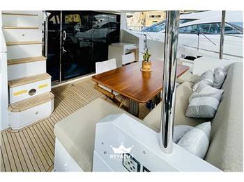 AZIMUT 66 FLYBRIDGE