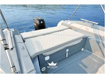 RANIERI INTERNATIONAL CAYMAN 21 SPORT