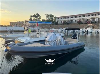 CAPES YACHT GOMMONE