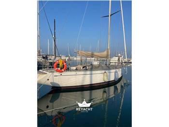 Nautical Fiberglass Orca 43