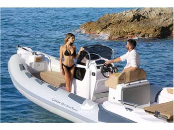 Ranieri International Cayman 23 Sport Touring