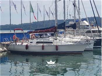 BENETEAU FIRST 305