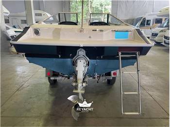 Maxum 1800 SC