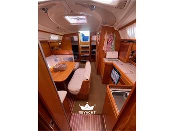 BAVARIA 42 CRUISER J&J