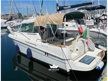 Jeanneau Merry Fisher 655 Cabin