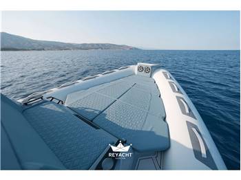 Cayman Yachts 33.0 Exclusive