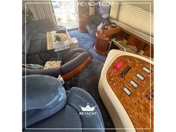 AZIMUT 46