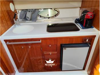 MANO MARINE 32 SPORT