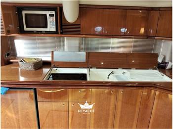 SUNSEEKER PREDATOR 56 HT