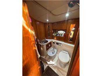MANO MARINE 38,5