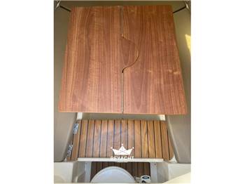 QUICKSILVER ACTIV 755 SUNDECK