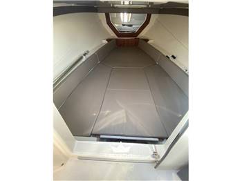 QUICKSILVER ACTIV 755 SUNDECK