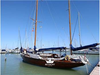 BURMEISTER-BREMA YAWL MARCONI (DES. HENRY GRUBER )