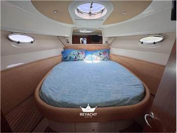 SESSA MARINE DORADO 32 FLY