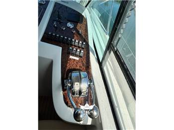 SESSA MARINE DORADO 32 FLY