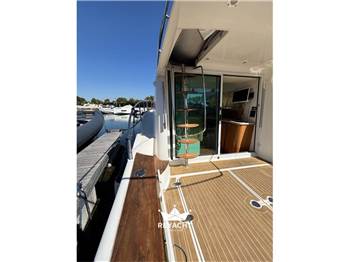 SESSA MARINE DORADO 32 FLY