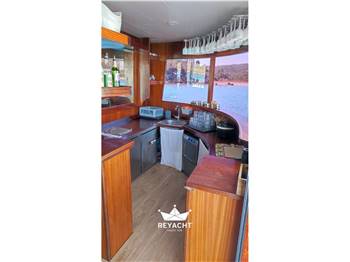 Ozgur Ozdemir Catamaran Motor Sailer