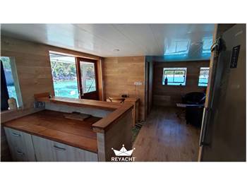 Ozgur Ozdemir Catamaran Motor Sailer