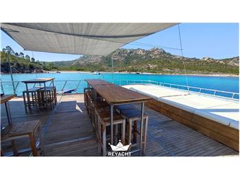 Ozgur Ozdemir Catamaran Motor Sailer