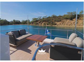 Azimut 50 Fly