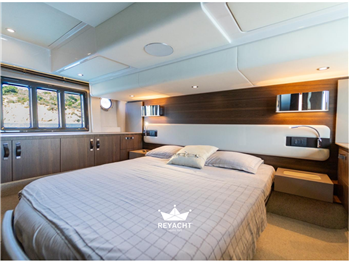 Azimut 50 Fly