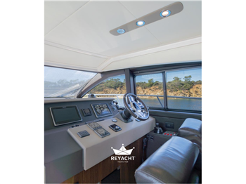 Azimut 50 Fly