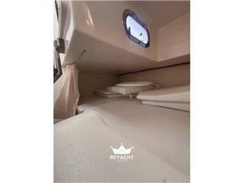 MANO MARINE 26.50 CRUISER