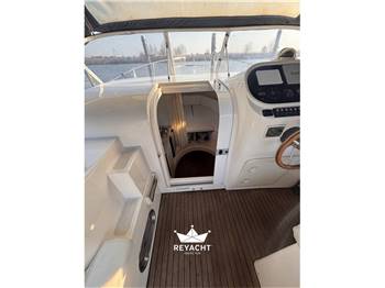 MANO MARINE 26.50 CRUISER