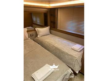 MONTE CARLO YACHTS MCY 76