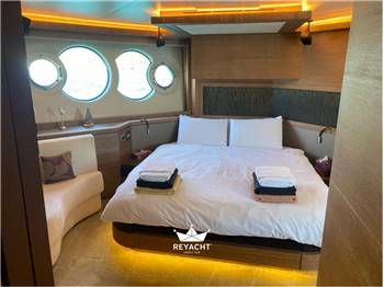 MONTE CARLO YACHTS MCY 76