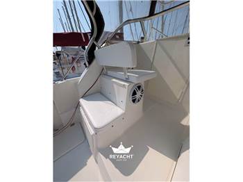 SEA FOX 287